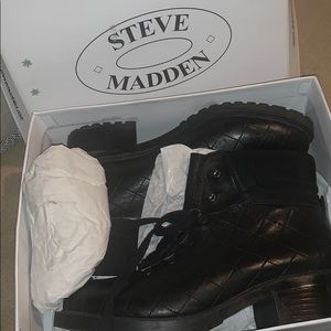 Steve Madden Boots
